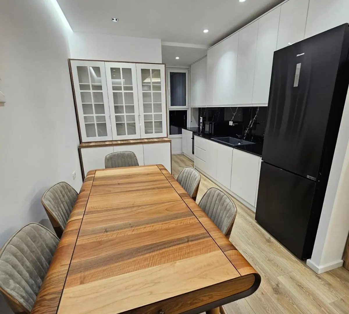 Diam Apartament - Rruga E Dibres Tirane Διαμέρισμα Τίρανα